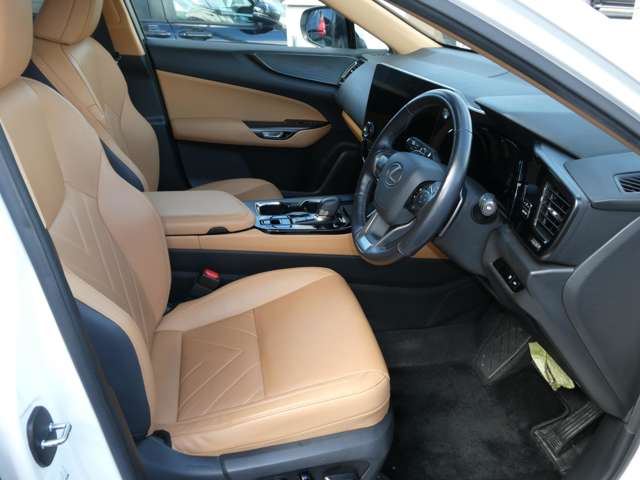 レクサス ＮＸ３５０ｈ バージョンＬ R4年 (関東) 99