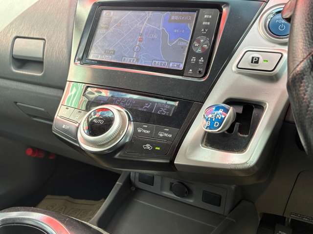 トヨタ プリウスΑ １．８ Ｇ H23年 (東北) 99
