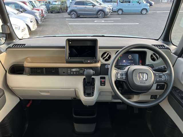 ホンダ Ｎ　ＢＯＸ ６６０ ファッションスタイル モノトーン R8年 (関東) 99
