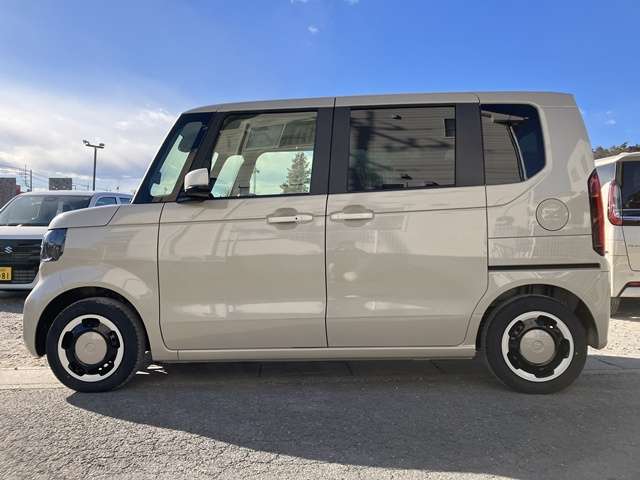 ホンダ Ｎ　ＢＯＸ ６６０ ファッションスタイル モノトーン R8年 (関東) 99