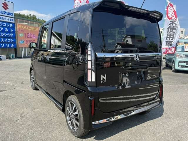 ホンダ Ｎ　ＢＯＸ カスタム ６６０ R8年 (関東) 99