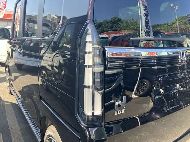 ホンダ Ｎ　ＢＯＸ カスタム ６６０ R8年 (関東) 99