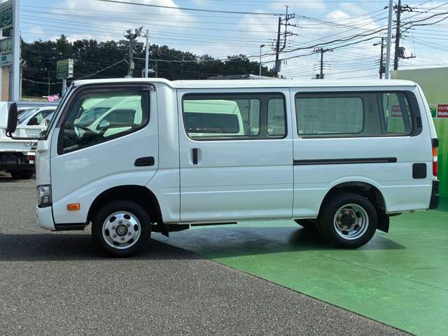 トヨタ ダイナルートバン ４ドア R3年 (関東) 99