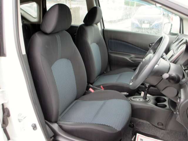 日産 ノート １．２ Ｘ H28年 (関東) 99