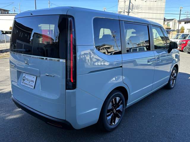 ホンダ ステップワゴン　ハイブリッド ２．０ Ｅ：ＨＥＶ エアー ＥＸ ３０周年特別仕様車 R8年 (関東) 99