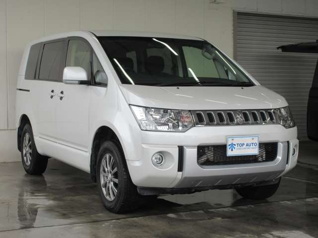 三菱 デリカ　Ｄ：５ ２．２ Ｄ パワーパッケージ ディーゼルターボ ４ＷＤ H29年 (関東) 99