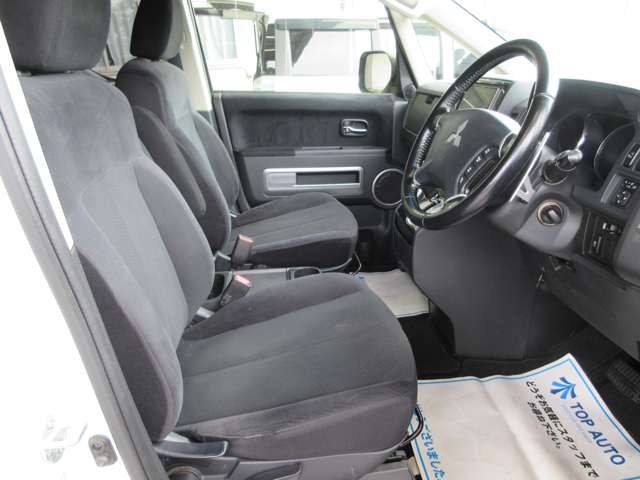 三菱 デリカ　Ｄ：５ ２．２ Ｄ パワーパッケージ ディーゼルターボ ４ＷＤ H29年 (関東) 99
