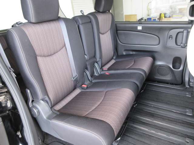 日産 セレナ ２．０ ハイウェイスター Ｖセレクション＋ＳＡＦＥＴＹ Ｓ－ＨＹＢＲＩＤ H28年 (関東) 99