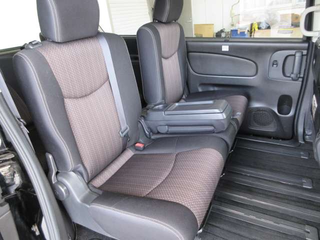 日産 セレナ ２．０ ハイウェイスター Ｖセレクション＋ＳＡＦＥＴＹ Ｓ－ＨＹＢＲＩＤ H28年 (関東) 99