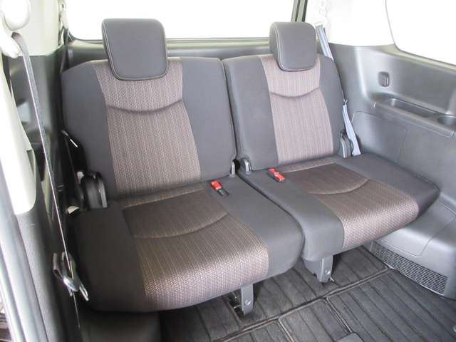 日産 セレナ ２．０ ハイウェイスター Ｖセレクション＋ＳＡＦＥＴＹ Ｓ－ＨＹＢＲＩＤ H28年 (関東) 99