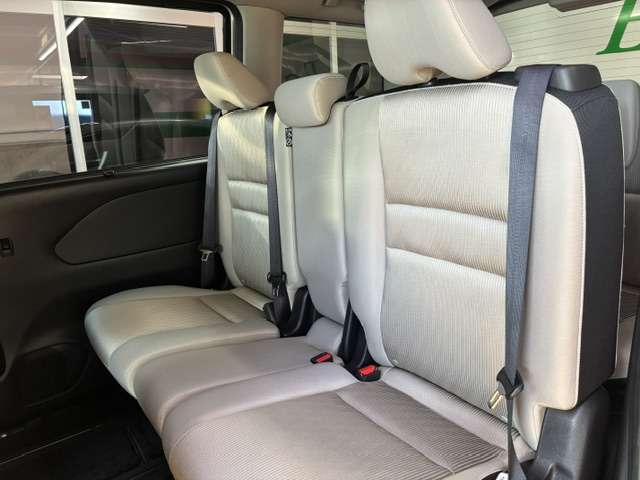 日産 セレナ ２．０ ハイウェイスター H29年 (関東) 99