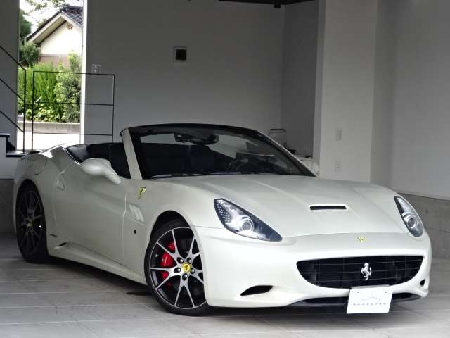 フェラーリ カリフォルニア Ｆ１ ＤＣＴ H22年 (甲信越・北陸) 99