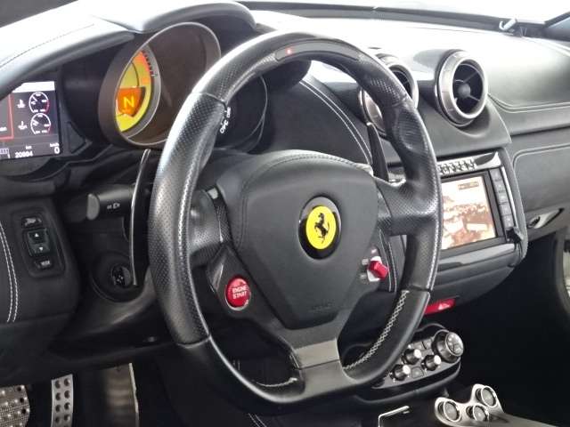 フェラーリ カリフォルニア Ｆ１ ＤＣＴ H22年 (甲信越・北陸) 99