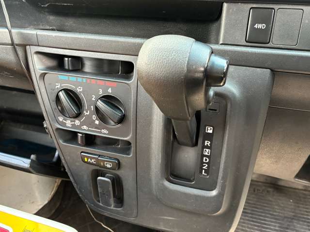 ダイハツ ハイゼットカーゴ ６６０ デラックス ＳＡＩＩＩ ハイルーフ ４ＷＤ H30年 (東北) 99