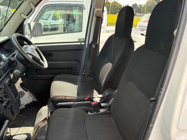 ダイハツ ハイゼットカーゴ ６６０ デラックス ＳＡＩＩＩ ハイルーフ ４ＷＤ H30年 (東北) 99