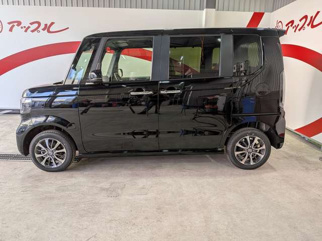 ホンダ Ｎ　ＢＯＸ カスタム ６６０ ４ＷＤ R8年 (東北) 99