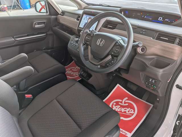 ホンダ フリード １．５ Ｇ ４ＷＤ R5年 (東北) 99