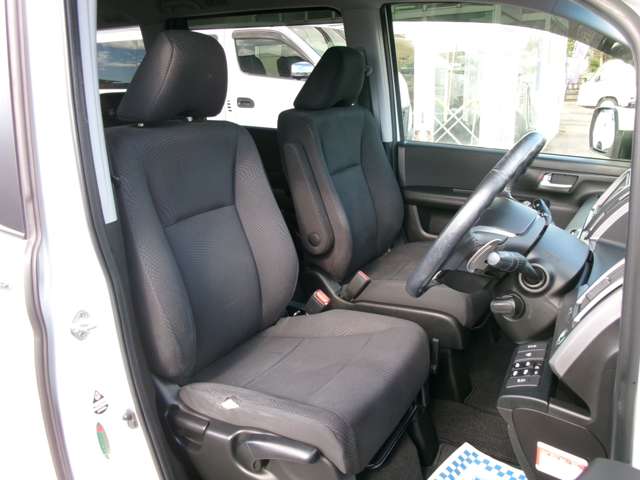 ホンダ ステップワゴン　スパーダ ２．０ スパーダ Ｚ インターナビ セレクション ４ＷＤ H24年 (東北) 99