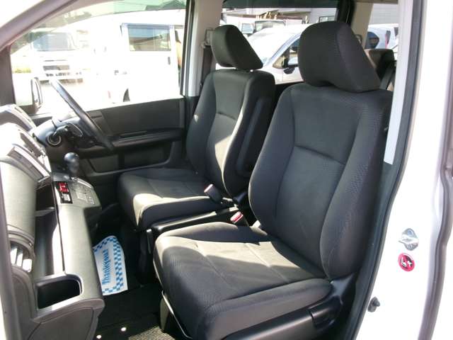 ホンダ ステップワゴン　スパーダ ２．０ スパーダ Ｚ インターナビ セレクション ４ＷＤ H24年 (東北) 99