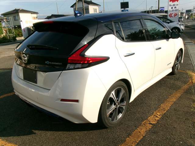 日産 リーフ Ｘ　Ｖセレクション R3年 () 99
