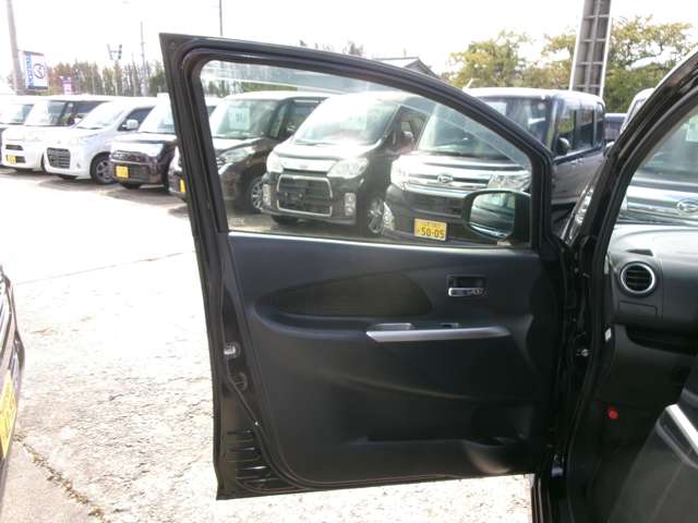 日産 デイズ ６６０ ハイウェイスターＸ H25年 () 99