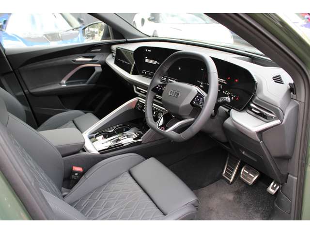 アウディ Ｑ５ ＴＤＩ クワトロ １５０ＫＷ アドバンスト Ｓラインパッケージ ディーゼルターボ ４ＷＤ R7年 (近畿) 99