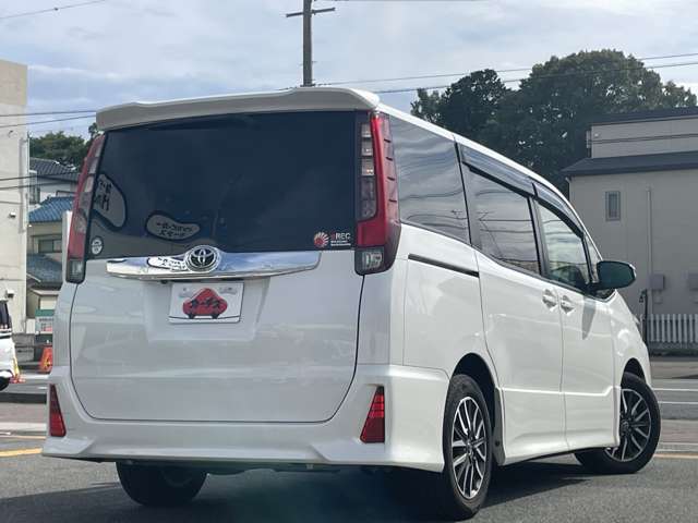 トヨタ ノア ２．０ ＳＩ H28年 (近畿) 99