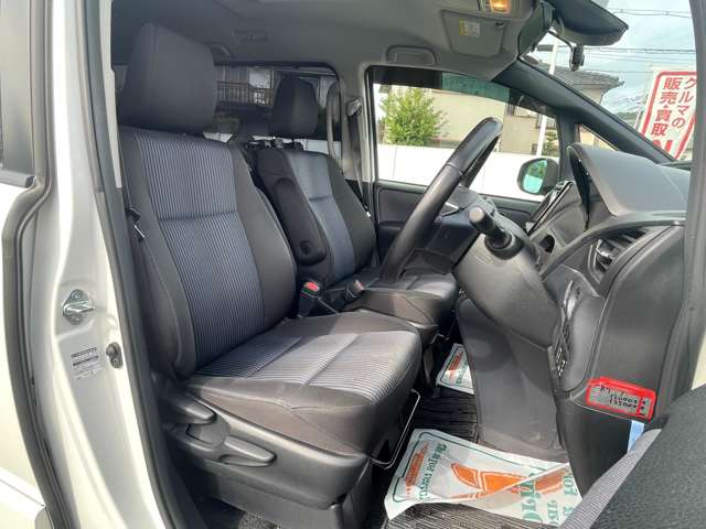 トヨタ ノア ２．０ ＳＩ H28年 (近畿) 99