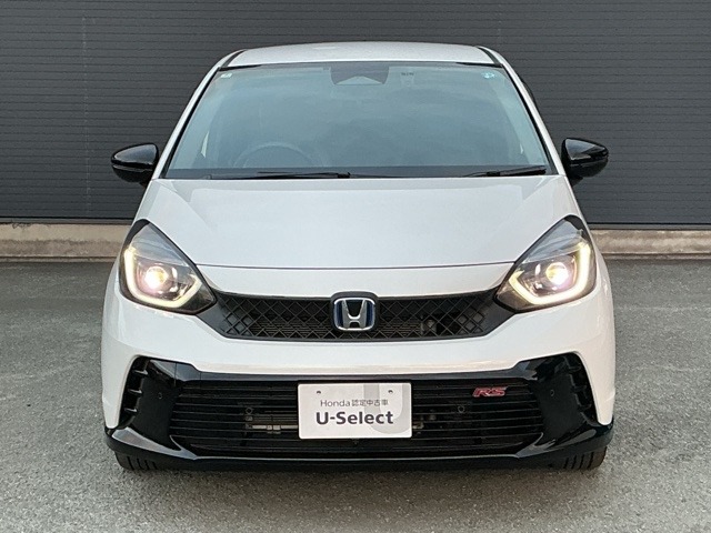 ホンダ フィット　ハイブリッド １．５ Ｅ：ＨＥＶ ＲＳ R6年 (近畿) 99