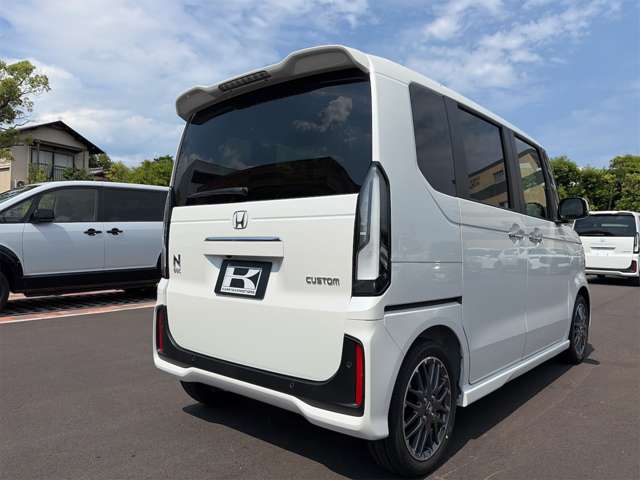 ホンダ Ｎ　ＢＯＸ カスタム ６６０ ターボ R8年 (九州・沖縄) 99