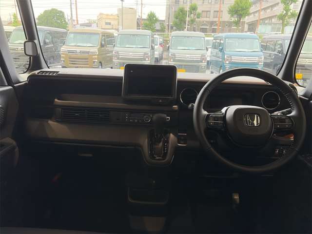 ホンダ Ｎ　ＢＯＸ カスタム ６６０ ターボ R8年 (九州・沖縄) 99