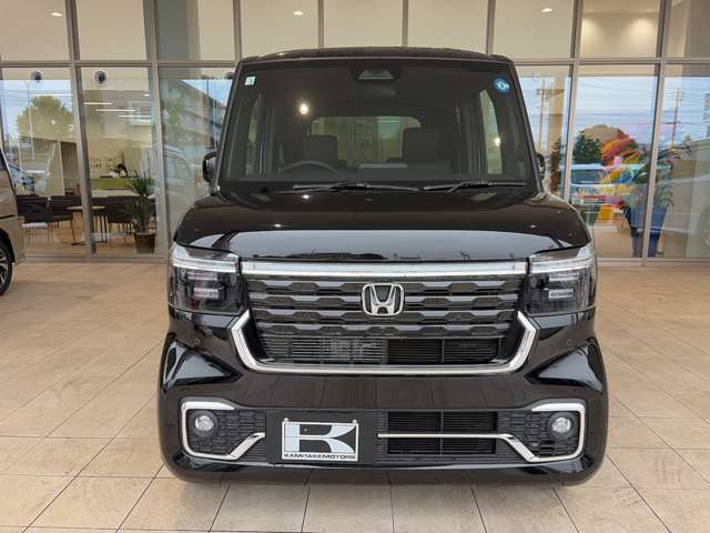 ホンダ Ｎ　ＢＯＸ カスタム ６６０ ターボ R8年 (九州・沖縄) 99