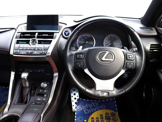 レクサス ＮＸ３００ｈ ３００Ｈ Ｆスポーツ ４ＷＤ H27年 (関東) 99