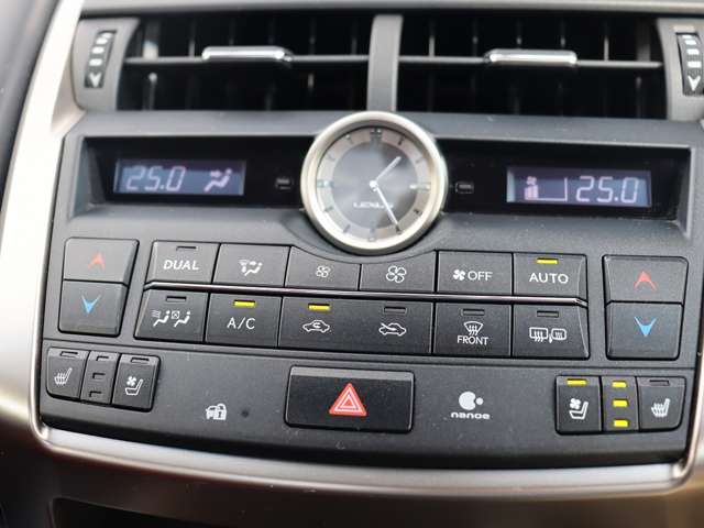 レクサス ＮＸ３００ｈ ３００Ｈ Ｆスポーツ ４ＷＤ H27年 (関東) 99