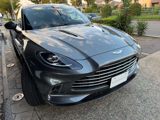アストンマーティン ＤＢＸ ４．０ ４ＷＤ R3年 (東海) 99
