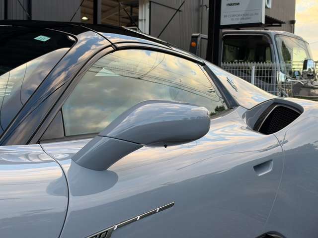 マセラティ ＭＣ２０チェロ ３．０ R5年 (東海) 99