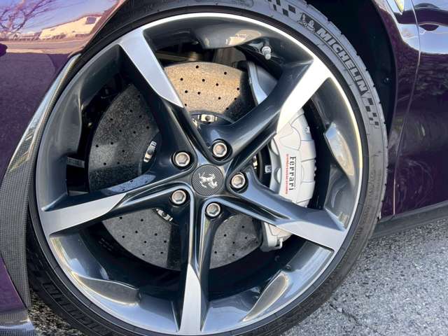 フェラーリ ＳＦ９０　ストラダーレ Ｆ１　ＤＣＴ　Ｅ４ＷＤ R3年 (東海) 99