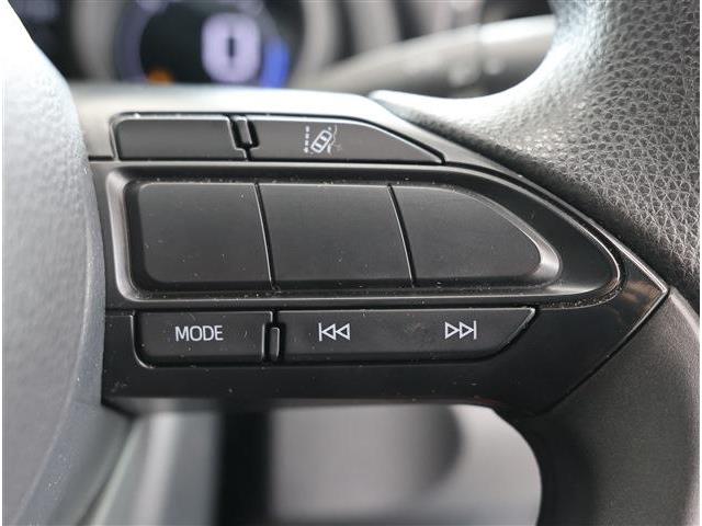 トヨタ ヤリス １．０ Ｇ R3年 (東海) 99
