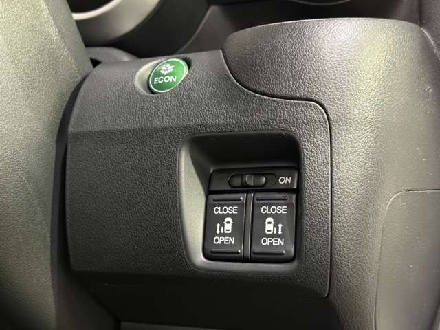 ホンダ Ｎ　ＢＯＸ ６６０ Ｇ ＳＳパッケージ H25年 (近畿) 99