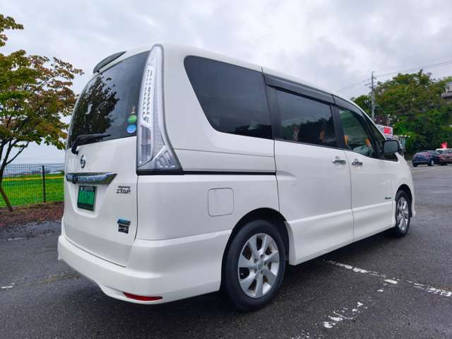 日産 セレナ ２．０ ハイウェイスター Ｇ Ｓ－ＨＹＢＲＩＤ H25年 () 99