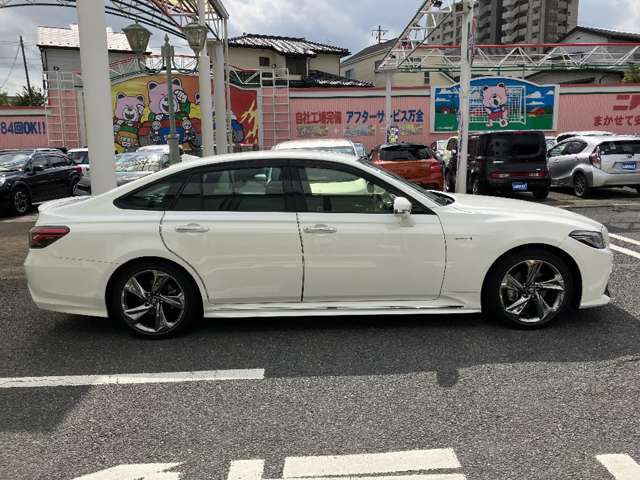 トヨタ クラウン　ハイブリッド ハイブリッド ２．５ ＲＳ R1年 (関東) 99