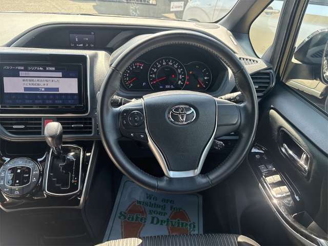 トヨタ ヴォクシー ２．０ ＺＳ 煌ＩＩ R2年 (近畿) 99