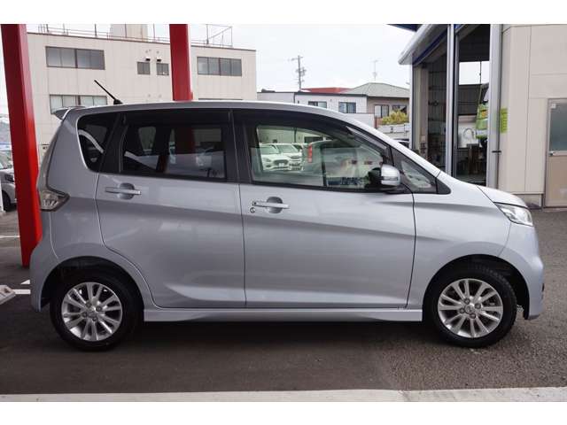 日産 デイズ ６６０ ハイウェイスターＸ H25年 (東海) 99