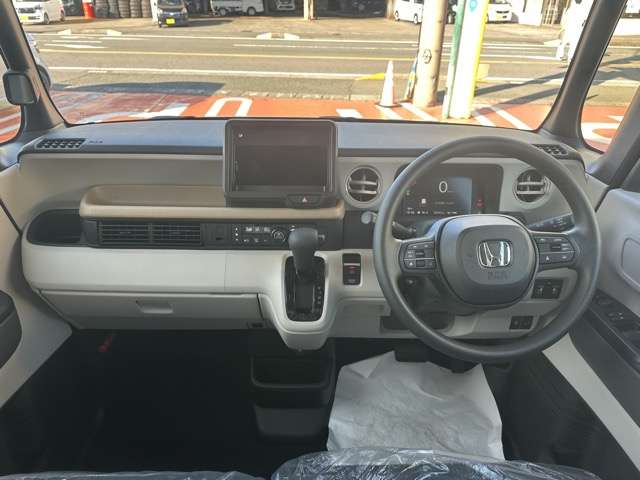 ホンダ Ｎ　ＢＯＸ ６６０ ファッションスタイル ２トーン R8年 () 99