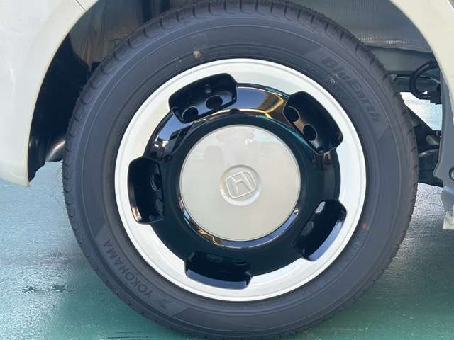 ホンダ Ｎ　ＢＯＸ ６６０ ファッションスタイル ２トーン R8年 () 99