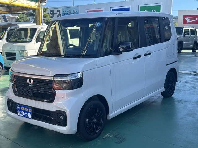 ホンダ Ｎ　ＢＯＸ カスタム ６６０ ブラック スタイル R8年 () 99