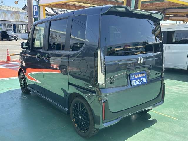 ホンダ Ｎ　ＢＯＸ カスタム ６６０ ターボ ブラック スタイル R8年 (東海) 99
