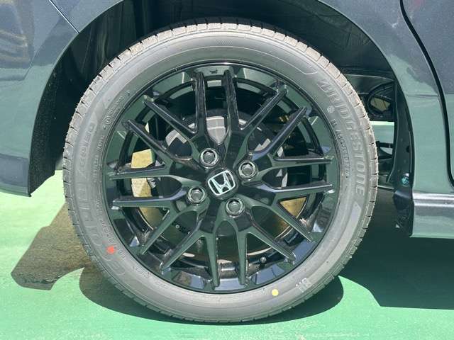 ホンダ Ｎ　ＢＯＸ カスタム ６６０ ターボ ブラック スタイル R8年 (東海) 99