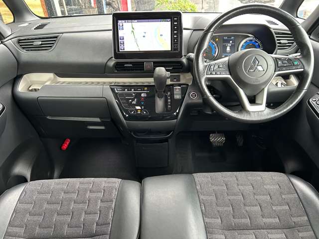 三菱 デリカ　ミニ ６６０ Ｔ プレミアム ４ＷＤ R5年 () 99