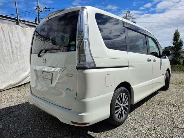 日産 セレナ ２．０ ハイウェイスター Ｖセレクション＋ＳＡＦＥＴＹ Ｓ－ＨＹＢＲＩＤ H26年 (関東) 99